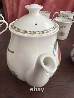 Queen's Fine Bone China Hooker's Fruit Pattern 4 Piece Tea Pot Creamer Sugar Jam