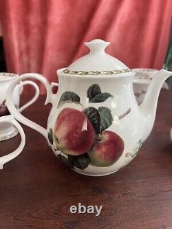 Queen's Fine Bone China Hooker's Fruit Pattern 4 Piece Tea Pot Creamer Sugar Jam