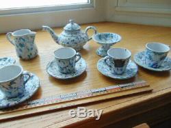RARE Antique graniteware child's tea set- end of day, 4 c/s, creamer, teapot ++
