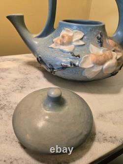 ROSEVILLE blue MAGNOLIA TEA SET tea pot with lid, creamer, open sugar pottery