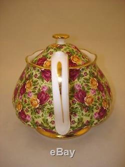 ROYAL ALBERT Old Country Roses Chintz Collection Floral Bone China Teapot & Lid