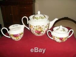 ROYAL ALBERT Old Country Roses England Pierced Tea Set, Teapot Creamer & Sugar
