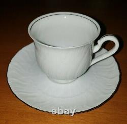ROYAL TETTAU 27 piece Bavaria China Teapot Creamer Sugar Bowl 10 cups/12 saucers