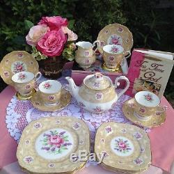 Royal Albert Devonshire Lace Teapot, tea cups, saucers, plates set for 4 -EUC