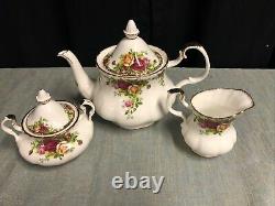 Royal Albert England COUNTRY ROSES 5 Piece Set Tea Pot Sugar Creamer W Box