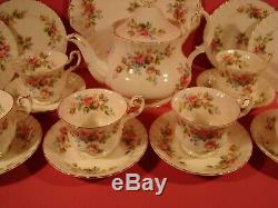 Royal Albert Moss Rose, 22 Piece Tea Set, Includes Large Teapot