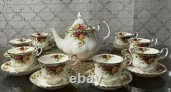 Royal Albert OLD COUNTRY ROSES Large Tea Pot Set 8 Teacups 8 Saucers NEW
