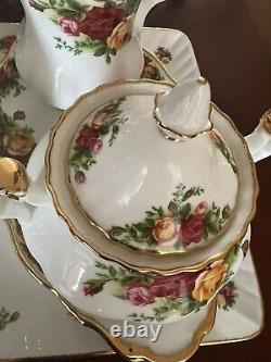 Royal Albert OLD COUNTRY ROSES Tea Pot Sugar Bowl Creamer Tray Tea Set