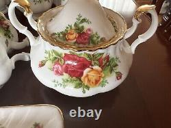 Royal Albert OLD COUNTRY ROSES Tea Pot Sugar Bowl Creamer Tray Tea Set