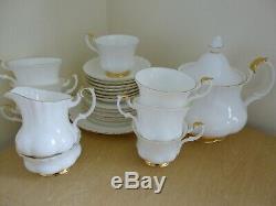 Royal Albert Val D'Or Tea Set inc Tea Pot White & Gold 25 Pieces