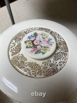 Royal China Co. Del Mar Lace 40 Piece China Tea Set (RARE TEA POT)