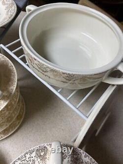 Royal China Co. Del Mar Lace 40 Piece China Tea Set (RARE TEA POT)