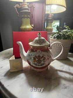 Royal Collection Trust 60th Anniversary Tea Pot