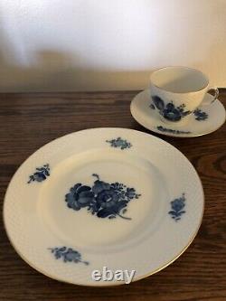 Royal Copenhagen Coffee Tea Set 14 Pieces Blue Flowers Braided Coffee Pot withLid