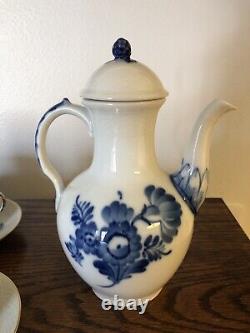 Royal Copenhagen Coffee Tea Set 14 Pieces Blue Flowers Braided Coffee Pot withLid