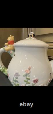 Simply Pooh Winnie the Pooh Vintage Tea Pot, Brand New