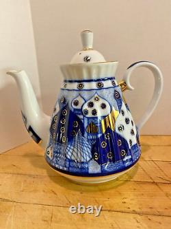 St Petersburg Lomonosov Russian porcelain teapot & 2 cups with saucers