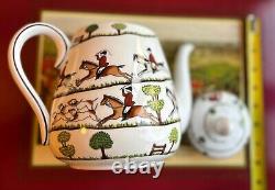 Staffordshire Crown Hunting Scene Fine Bone China Teapot withCover 6.76 Tall VTG