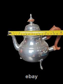 Stieff Williamsburg Restoration Pewter Coffee/Tea Pot SetCreamerSugar Tray
