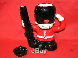 Teapot Tea Pot Soldier Nutcracker Male Boy Holding Gun Red Black