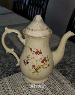 Tea Pot Mikasa Fine Ivory Shangri La D1001 Japan