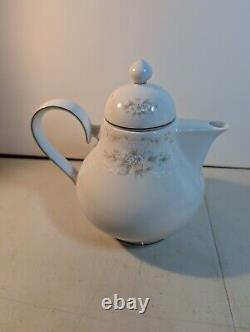 Tea Set Noritake Ireland Tea Pot Cream Sugar Lid Patience White Blue Silver trim