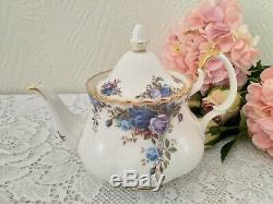 Tea pot Moonlight Rose Royal Albert Medium floral english set England porcelain