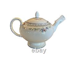 Teapot & Lid Rosedale R4665 by Wedgwood It is 6 1/2 tall and holds 4 cups