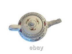 Teapot & Lid Rosedale R4665 by Wedgwood It is 6 1/2 tall and holds 4 cups