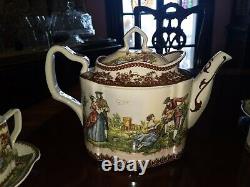 Teapot set 5 cups saucers creamer sugar Oval Brown Victorian Courting Couples