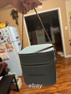 Tiffany. Co Tea Cup Sets Blue Two Cups and a Tea Pot With Bag Elegant Gift 3PCS