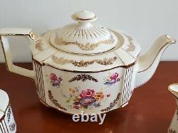 VINTAGE SADLER OVAL TEAPOT WithCREAM & SUGAR PINK ROSES & GOLD GILT RARE SET