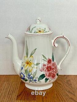 Villeroy & Boch Flora Bella Tea Set with Coffee/Tea Pot & 6 Cups/Saucers EUC