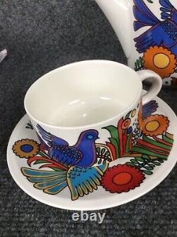 Villeroy & boch Acapulco teapot and 2 sets cups saucers