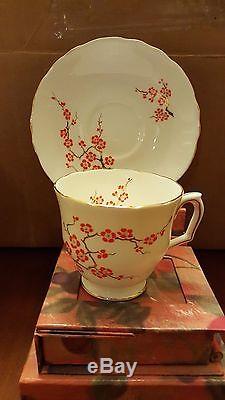 VintageTea Pot set with 4 cup and saucer, Imperial Garden Crown Staffordshire