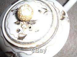Vintage 18th century tea pot Lowestoft chinese export twisted handle black gray