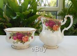 Vintage 1st Quality Royal Albert Old Country Roses Tea Set Large 2.5pt Teapot