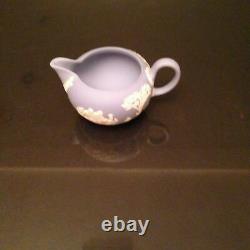 Vintage Blue White Wedgwood Jasperware Figural Scenic Tea Set Teapot Cream Sugar