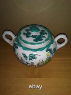 Vintage Chinese Porcelian Teapot Set of 2