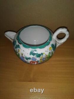 Vintage Chinese Porcelian Teapot Set of 2