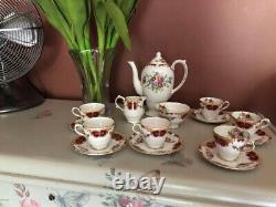 Vintage Grosvenor Bone China coffee/tea pot Set Made in England