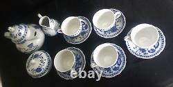 Vintage Kahla Gdr E. Germany 1968 87' Blue Onion White&blue Porcelain Tea Set