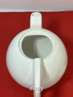 Vintage Modernist Bauhaus Memphis Style White Tea Pot