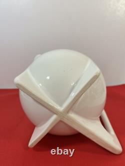 Vintage Modernist Bauhaus Memphis Style White Tea Pot