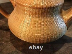 Vintage Porcelain Tea Pot Set With Lid Qing Dynasty Woven Cups Bamboo Weave Rare