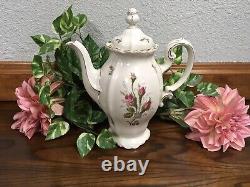 Vintage Rosenthal Selb Germany Pompadour Tea Pot With Creamer & Sugar Set