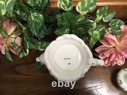 Vintage Rosenthal Selb Germany Pompadour Tea Pot With Creamer & Sugar Set