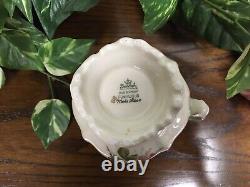 Vintage Rosenthal Selb Germany Pompadour Tea Pot With Creamer & Sugar Set