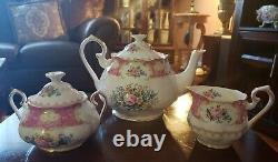 Vintage Royal Albert Lady Carlyle Porcelain Bone China 5pc. Teapot Set