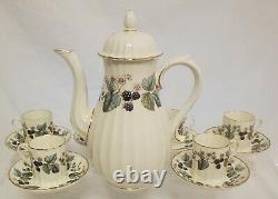 Vintage Royal Worcester Lavinia Blackberry Teapot With 6 Tea Cups & Saucers Set